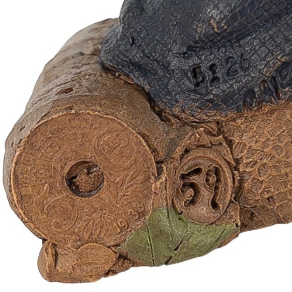 Signed Tom Clark Gnome - Corky 1990
Mold #59 Style #5126 Wine Cork Scorpio - Picture 9 of 10